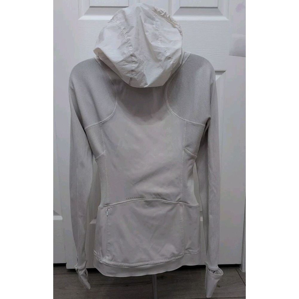 Lululemon Far and Free Jacket White Size 8 Hidden Hood Nulux Thumbholes Grip Hem - Picture 5 of 8